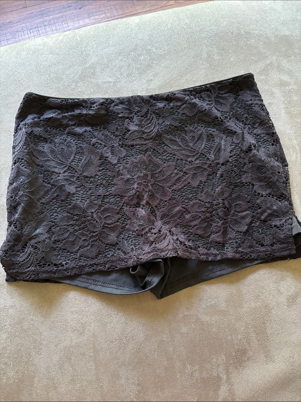 Lace Overlay Skort in Black